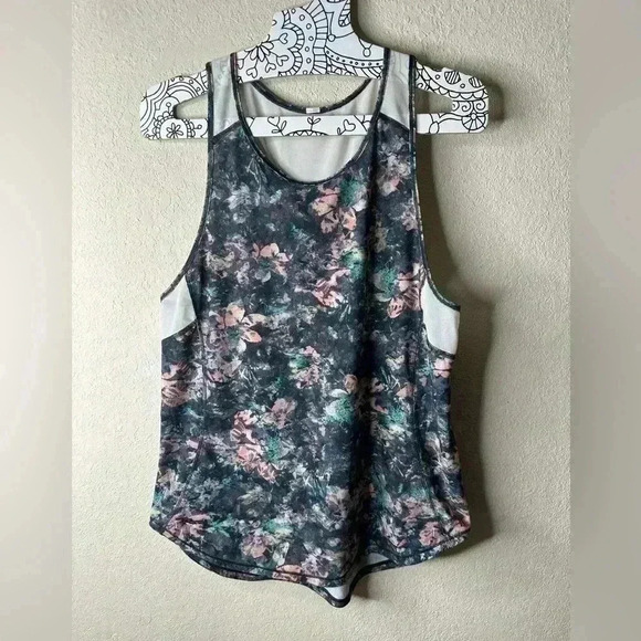 Lululemon Sculpt 2 Tank Top Dapple Dazed Multi Floral mesh - Picture 1 of 3